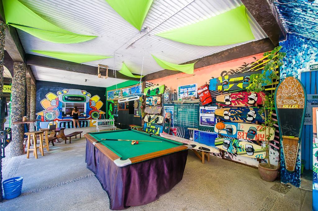 Jeepney Hostel And Kite Resort 발라박 외부 사진