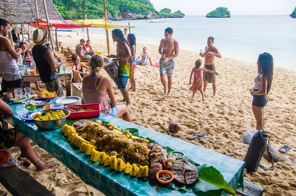 Jeepney Hostel And Kite Resort 발라박 외부 사진