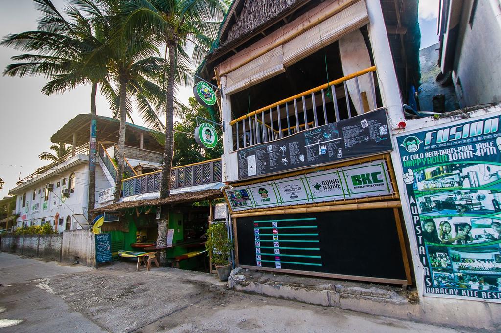 Jeepney Hostel And Kite Resort 발라박 외부 사진