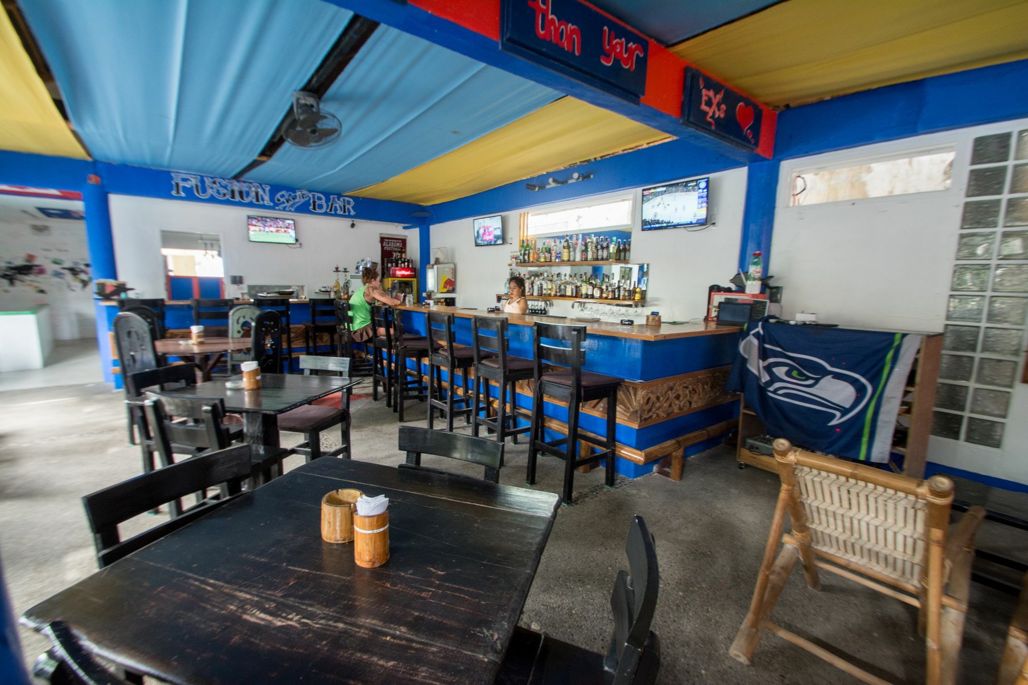 Jeepney Hostel And Kite Resort 발라박 외부 사진